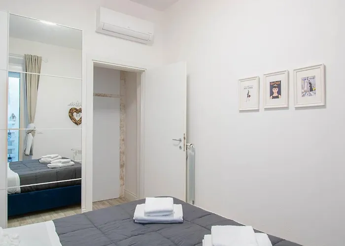 Stylish 2 Bedroom Flat - Garden * Florence