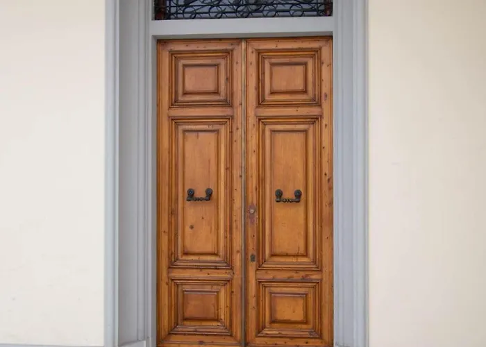 Stylish 2 Bedroom Flat - Garden Appartement